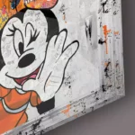 minnie-crush-STRAIGHT-CANVAS-1X1